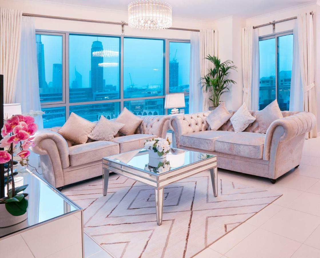 دبي Elite Royal Apartment - Full Burj Khalifa & Fountain View - 2 Bedrooms And 1 Open Bedroom Without Partition المظهر الخارجي الصورة