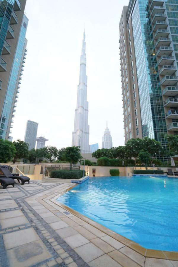 Elite Royal Apartment - Full Burj Khalifa & Fountain View - 2 Bedrooms And 1 Open Bedroom Without Partition دبي المظهر الخارجي الصورة